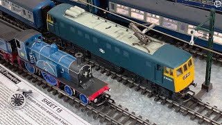 Tri-ang Hornby R.753 Bo Bo Electric with Mk2 illuminated coaches