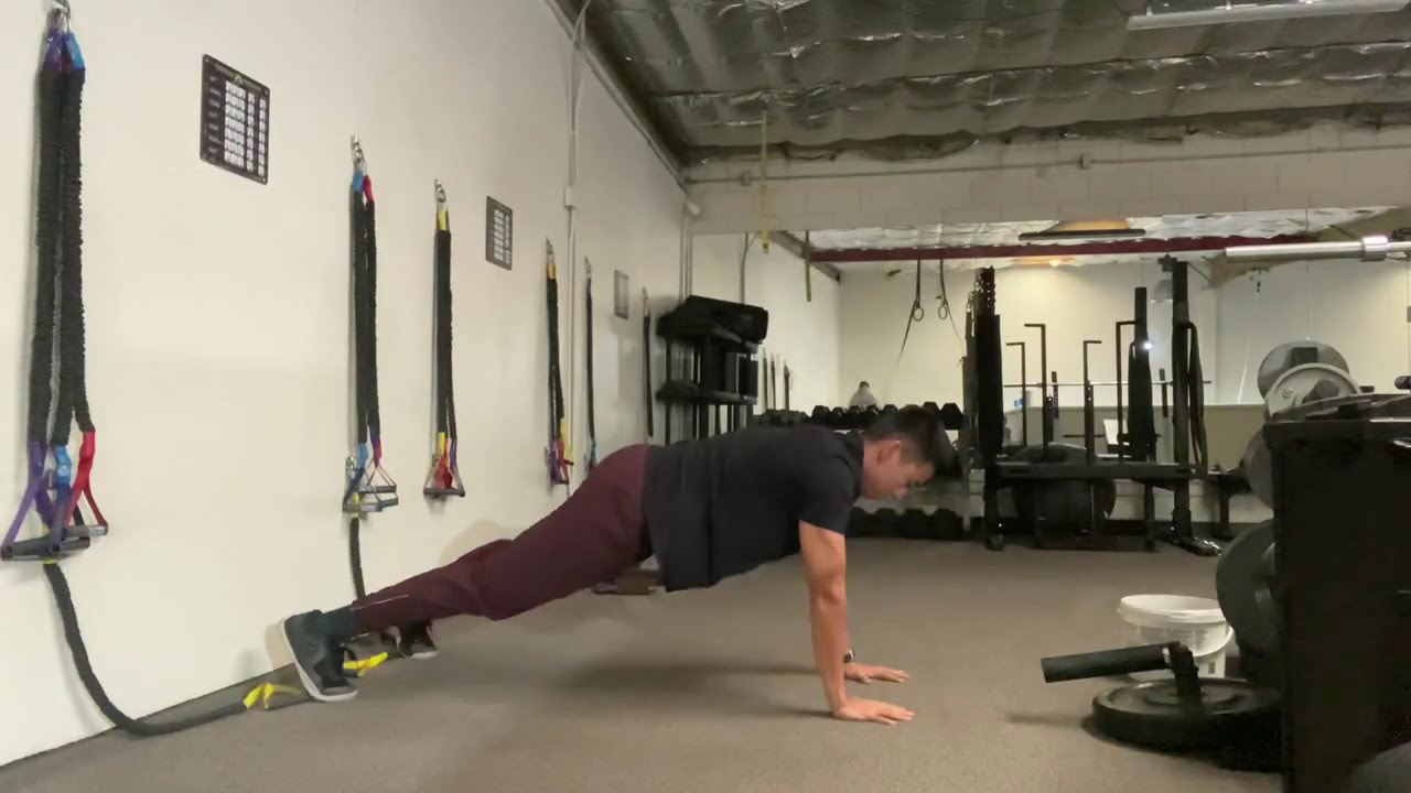 Dynamic Planks - YouTube