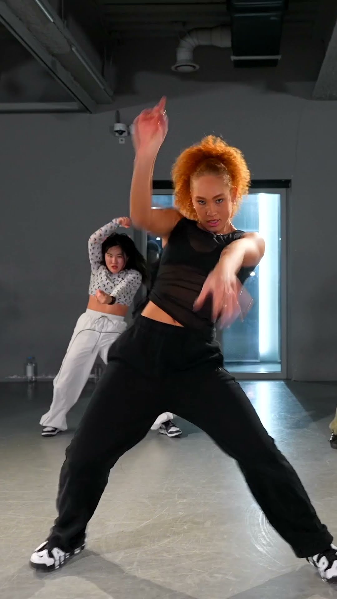 absorbs and nails it?? #mia #dance #root #choreography
