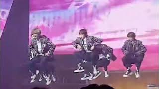 (1st fanmeeting) Enhypen cover *BTS - Boy In Luv*