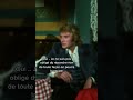 Capture de la vidéo Johnny Et Sa Question Culte À Michel Lancelot En 1974 (11.01.2023)