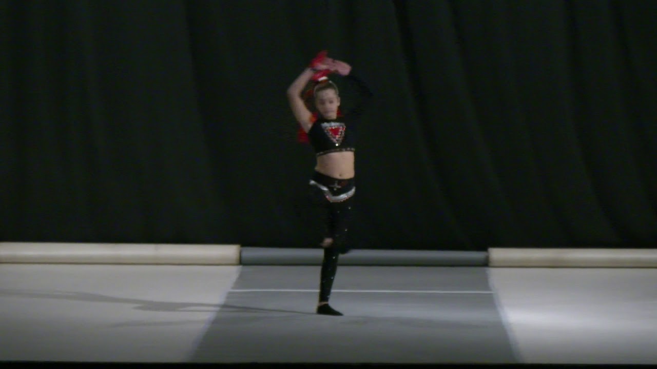 Plesni klub Balerina - Petrović Tijana - Juniori - solo - Disko dnce