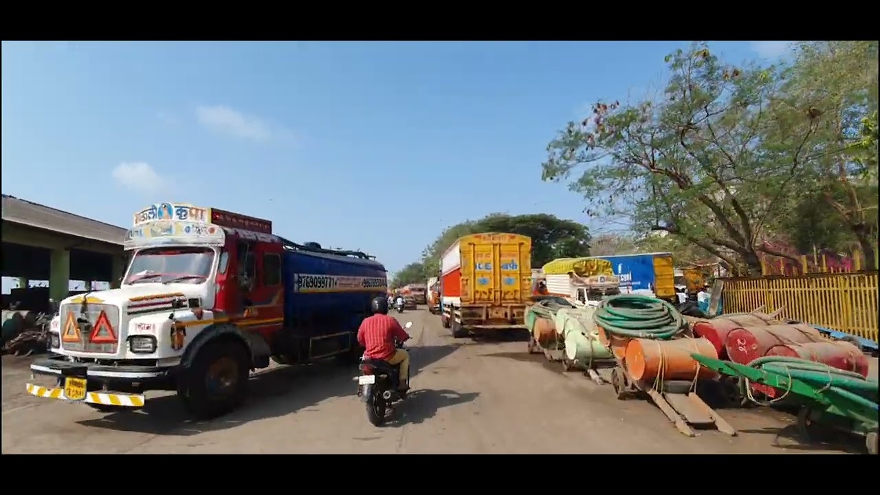 Exploring the real vibe of Sassoon Dock, Mumbai during location shooting — raw, real and cinematic.