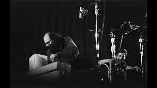 The Bells - Phil Ochs (w/ Allen Ginsberg on the bells) - Live in Vancouver, 1969