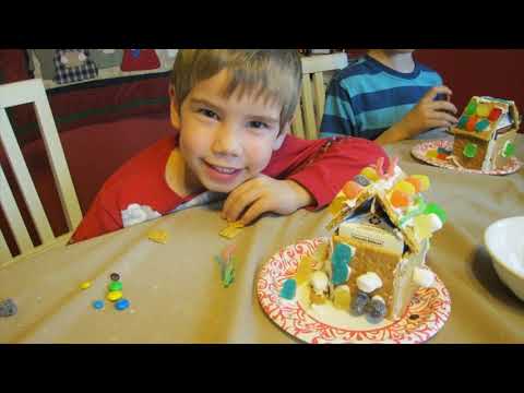 Kid’s Christmas Candy Cottage