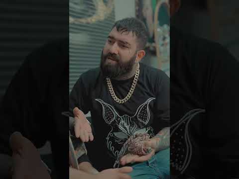 گوش نمیدن دیگه چکارکنیم پیمان ادیداس Shorts 