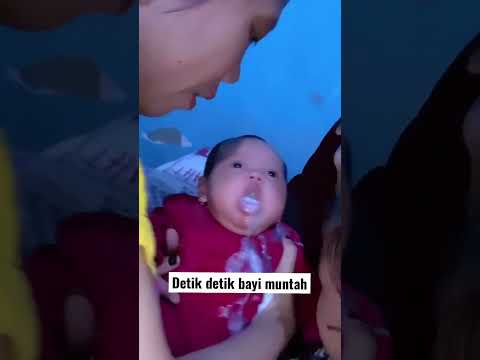 Detik-detik Bayi muntah #shortvideo