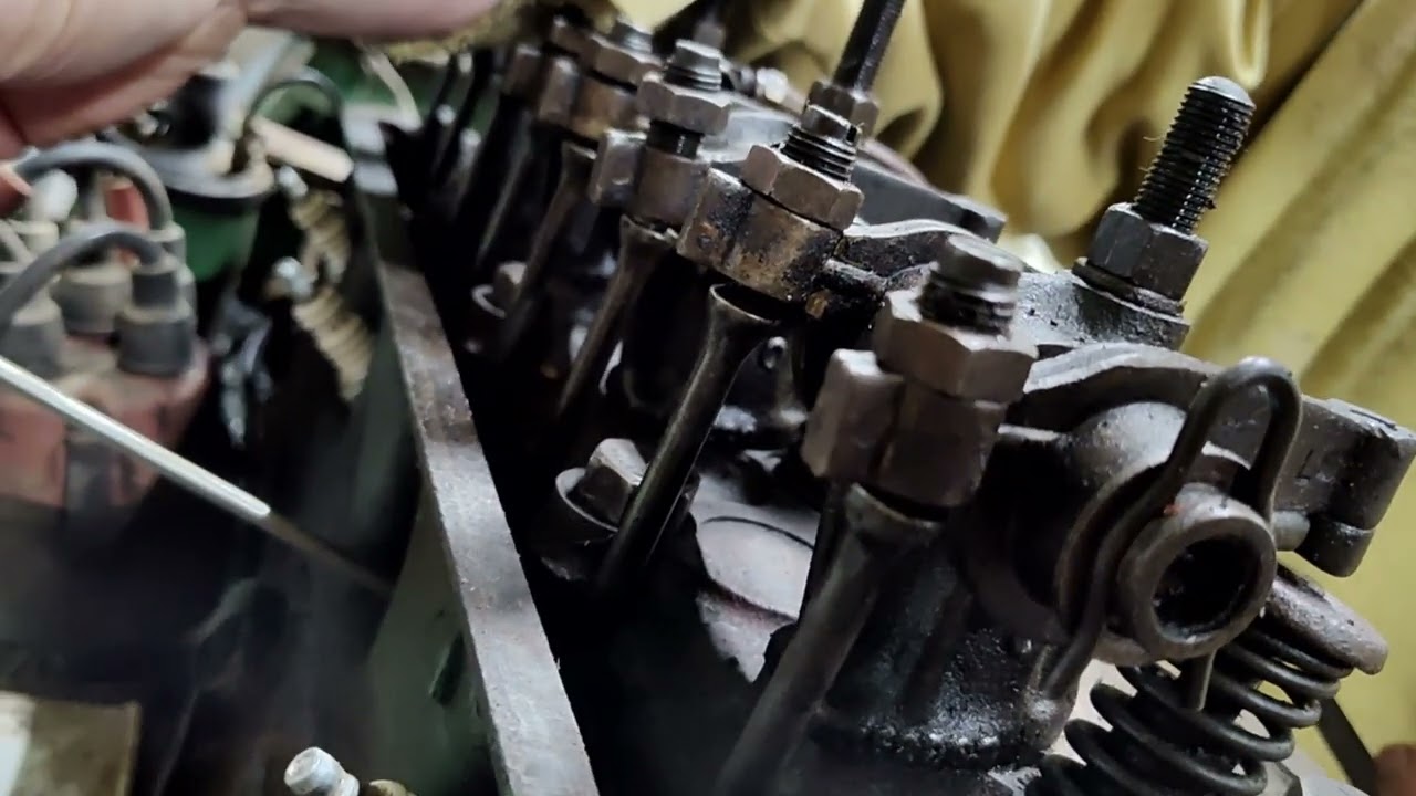 Setting the valves on a Oliver 60