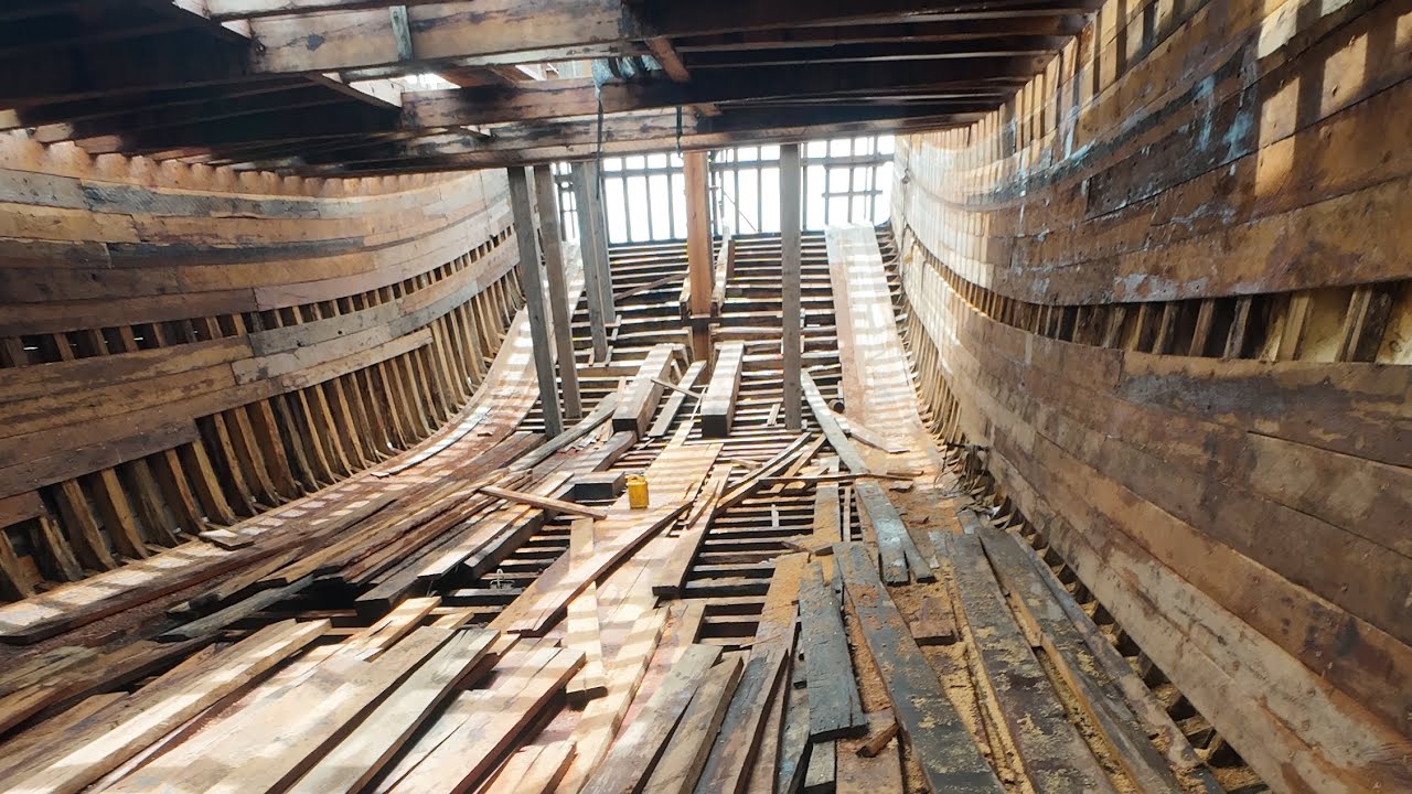 Kapal cakalang pesanan dari jakarta