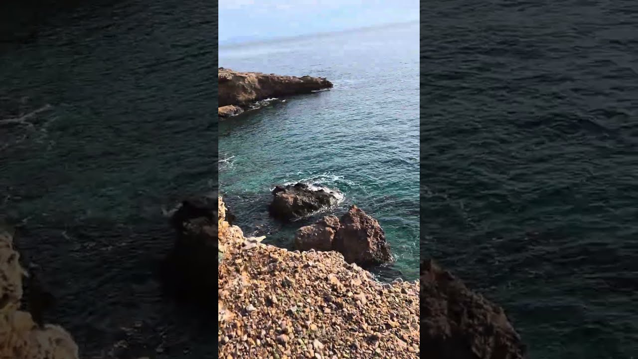 Βόλτα για πετρώματα. 