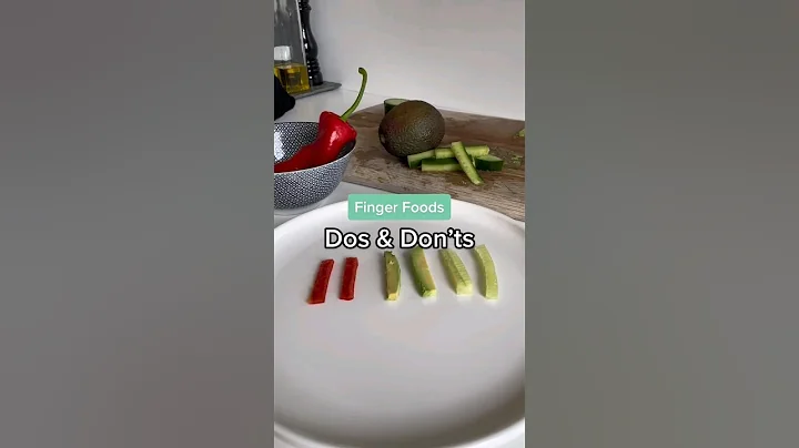 How to cut food for your baby #babyfood #babyledweaning #parenting #parentingtips #choking #blw