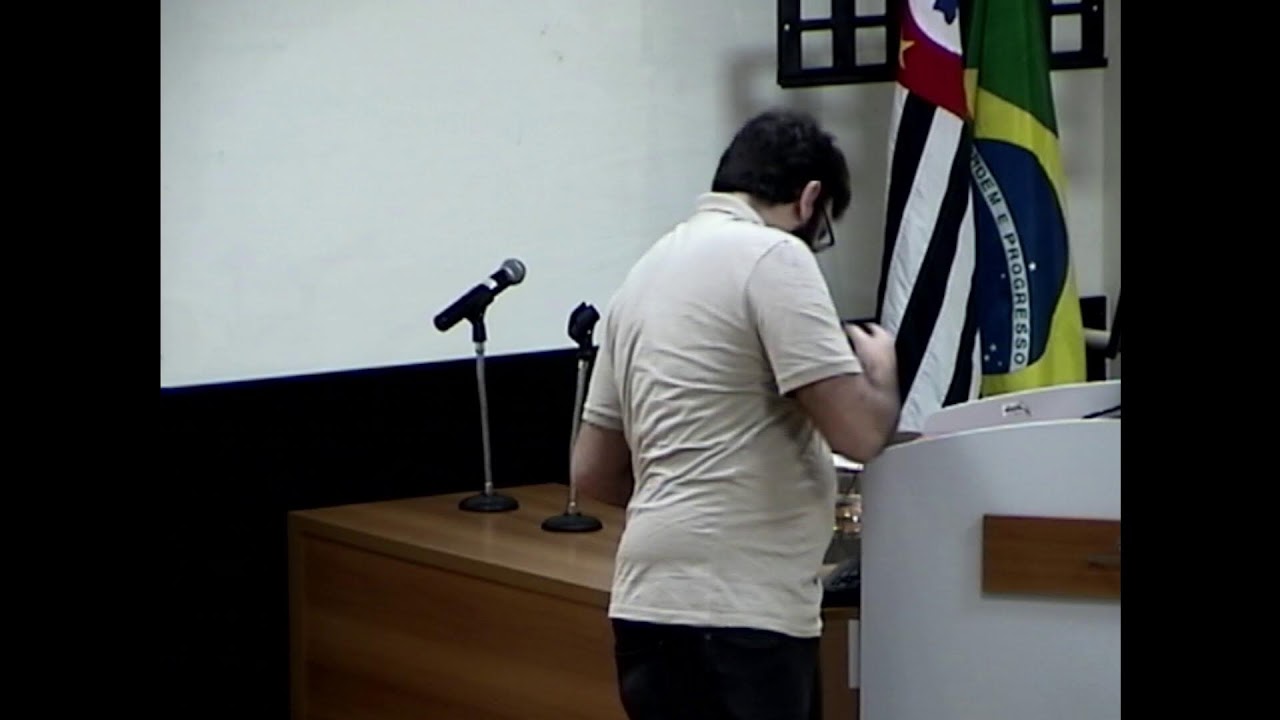 Hunting for the first stars in the Universe with S-PLUS