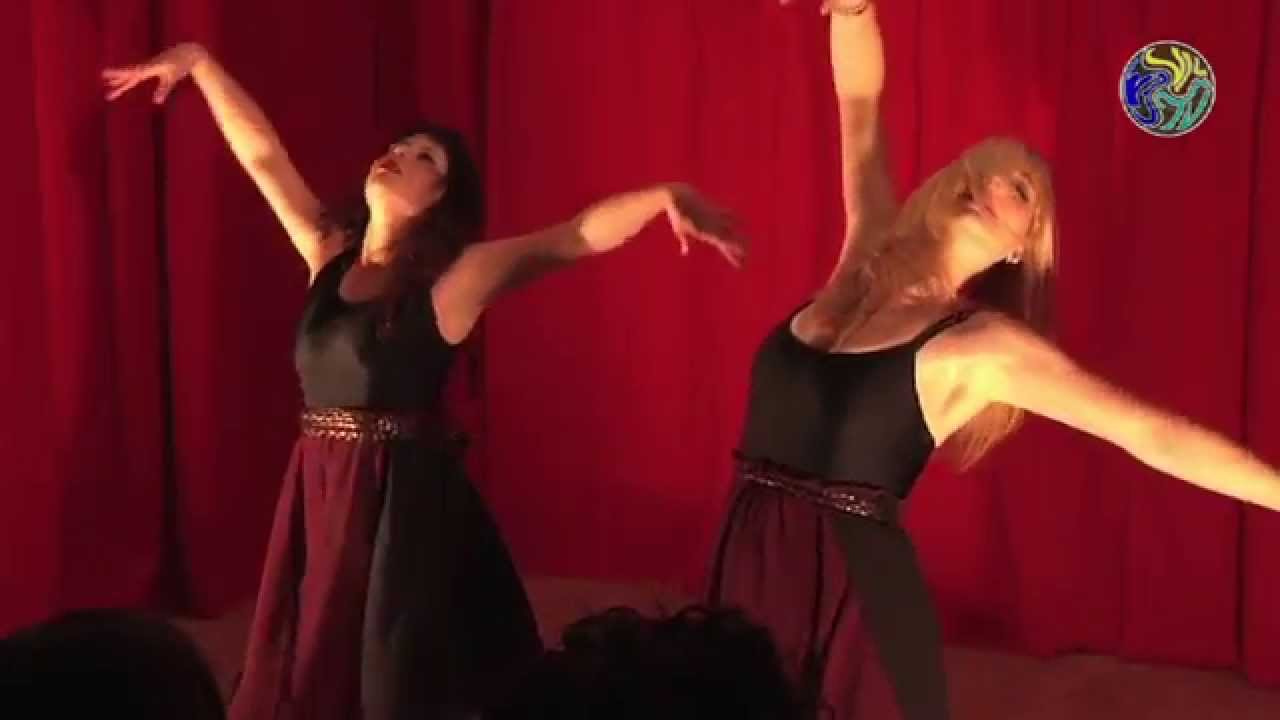 Red Rose. Hafla Navidad Dancetribalia