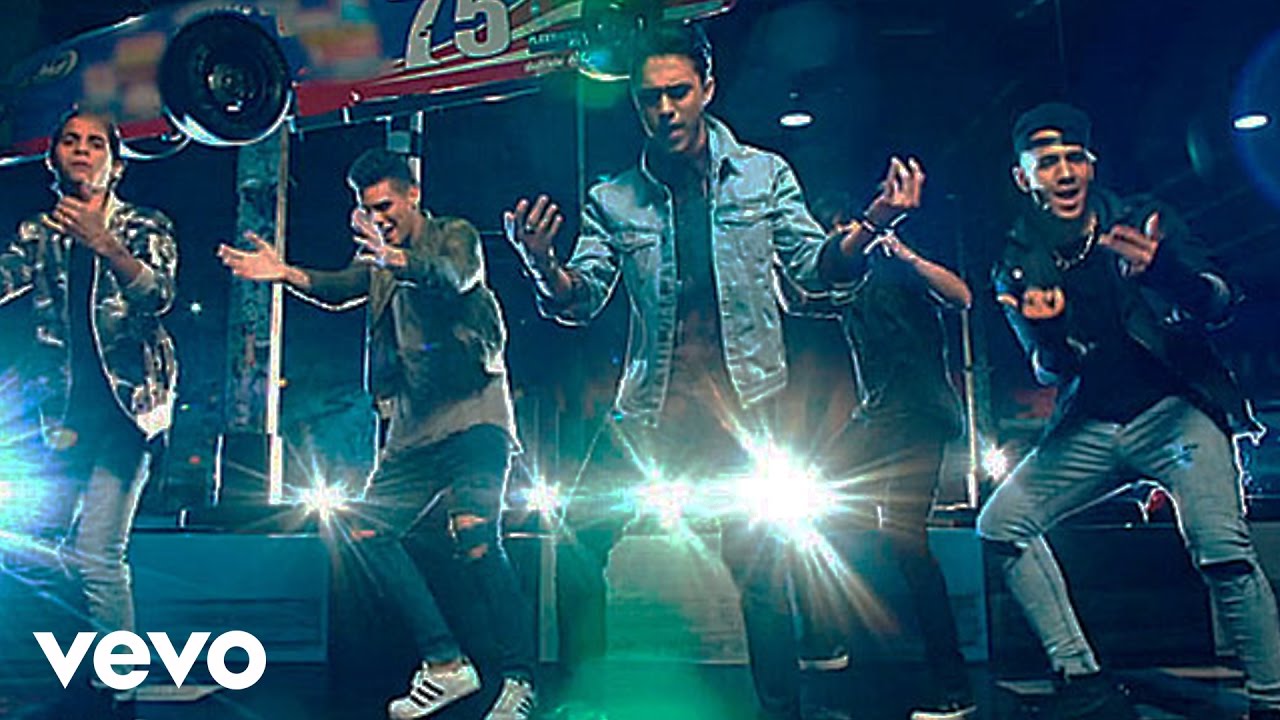 CNCO - Reggaetón Lento (Letra) - YouTube Reggaeton Music
