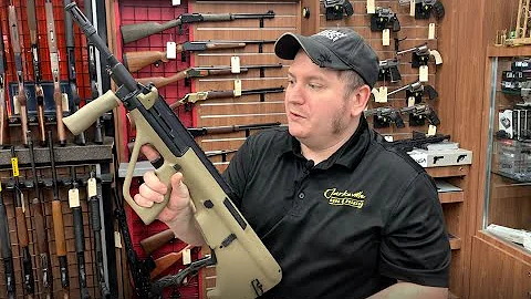 Steyr AUG A3  Super Cool!