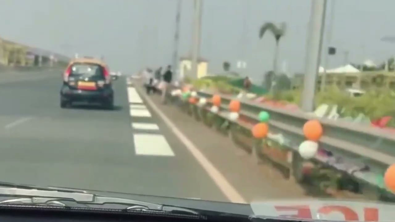 Mumbai 🛣️ road song jai Ho