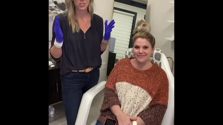 Botox Demonstration with Tori Crook at SkinLUXE Ae...
