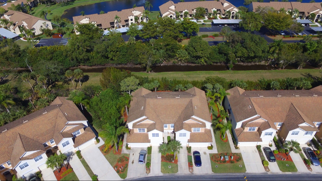 8310 Village Edge #3 Fort Myers, Fl