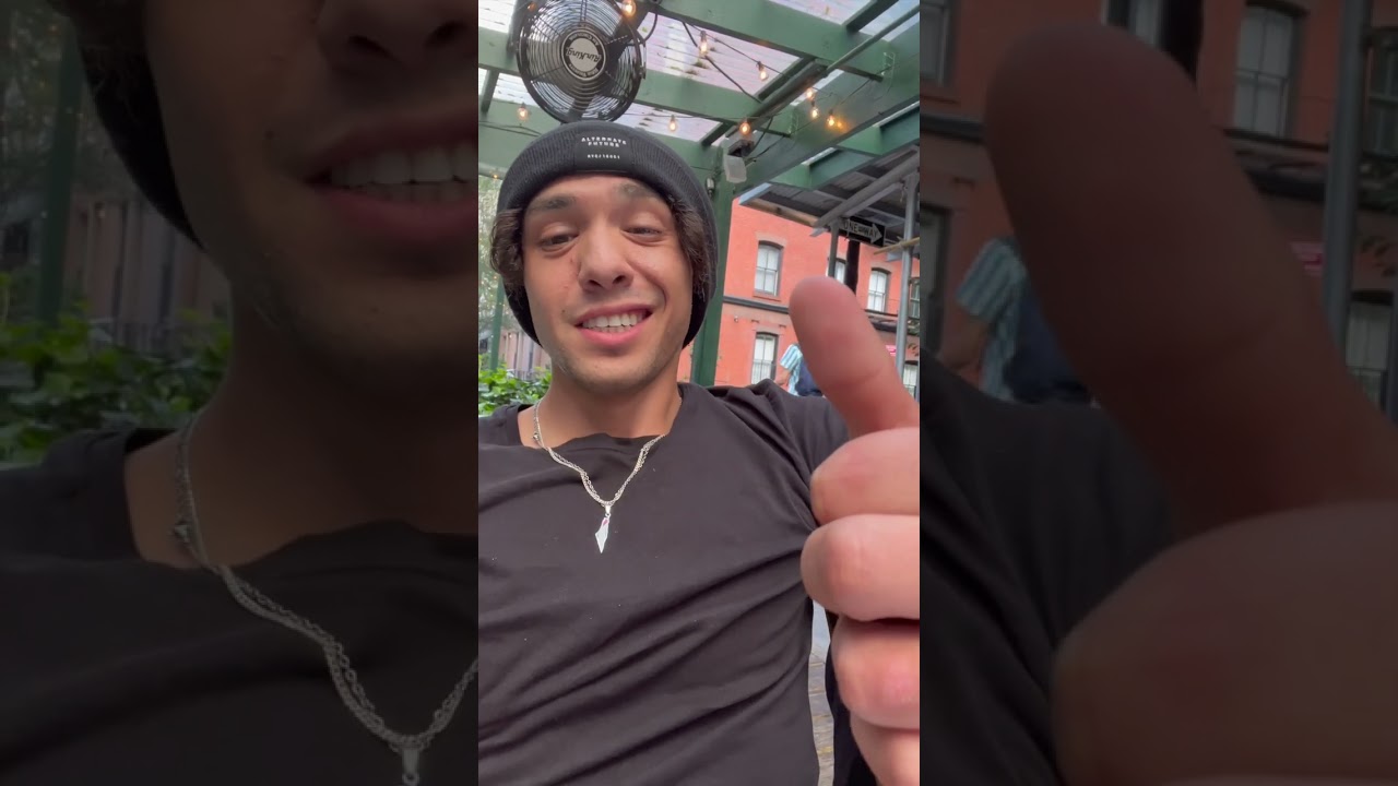 I Tried Donald Trump's LEAST Favorite Restaurant!