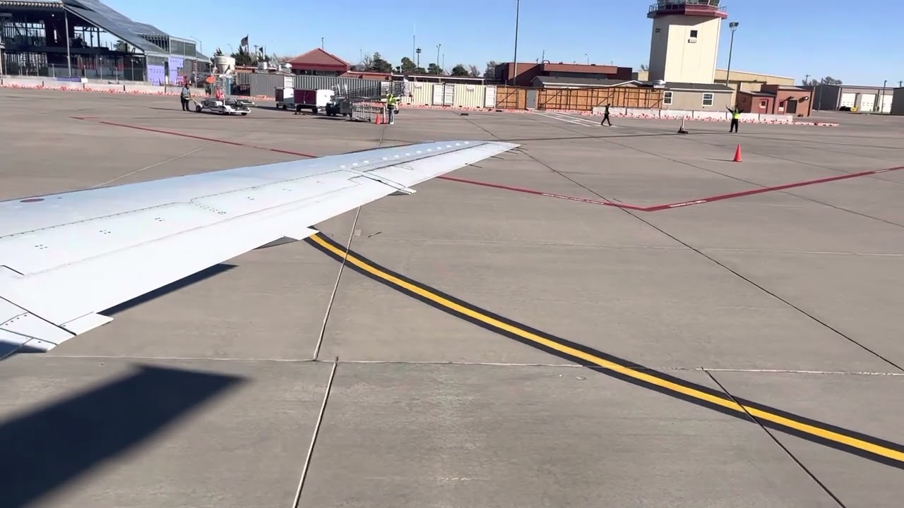 Embraer ERJ-145 Taxi In and Engine Shutdown KGCK 112022