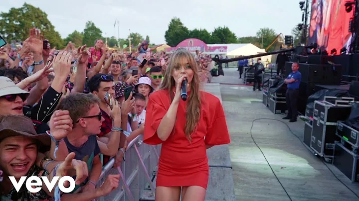 Becky Hill, Topic - My Heart Goes (La Di Da) | Off...