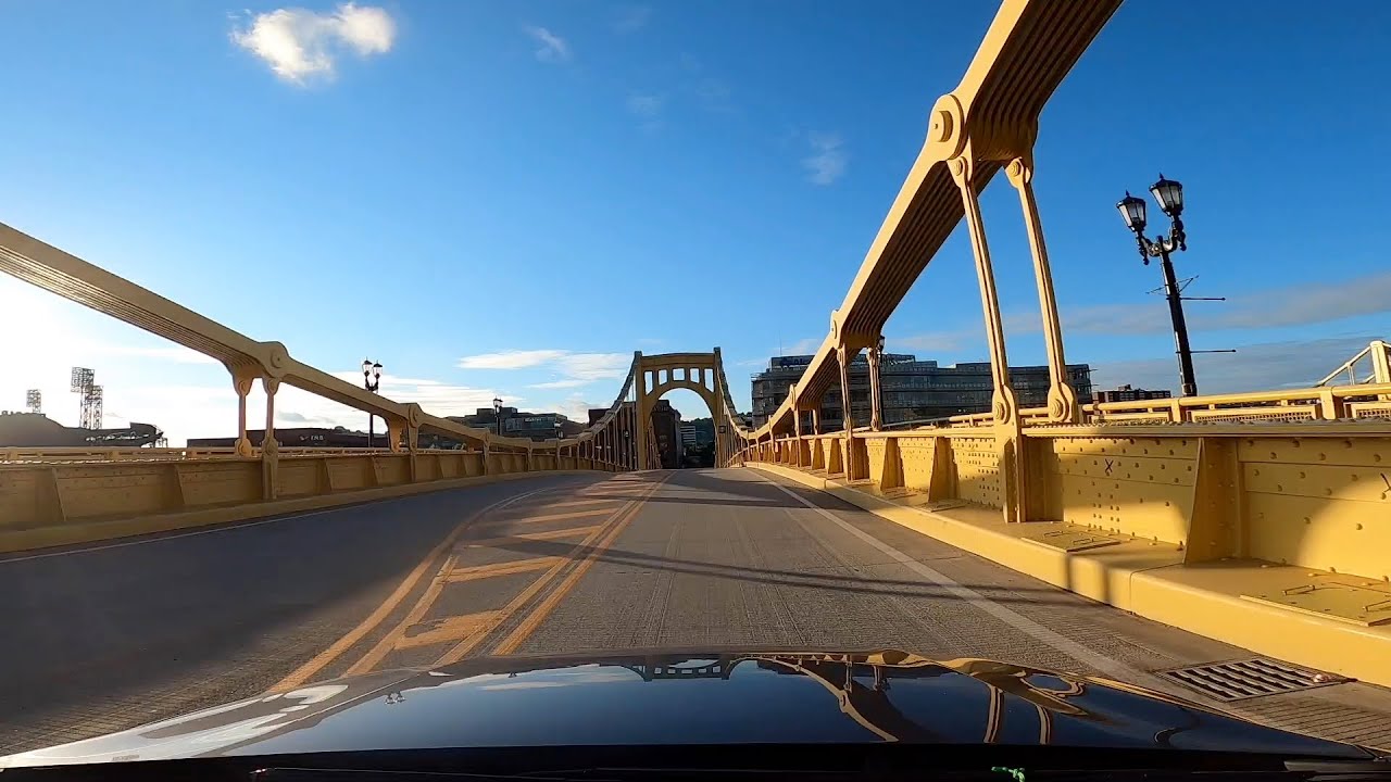 Pittsburgh, Pennsylvania - Driving Pittsburgh's Bridges (2021)