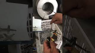 304 Stainless Steel Blender Blade Manufacturing — Progressive Die Stamping with In-Die Tapping