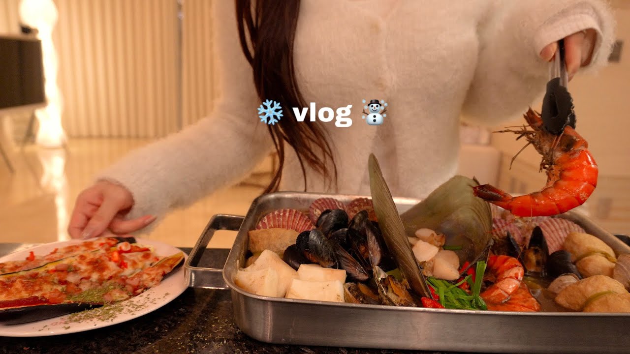 vlog | 해물 가득 넣은 전골 끓이고 🦞 요즘 푹빠진 굴당면, 출근 도시락 싸는 집순이 🏡 끝없는 겨울 식재료의 축복, 주방 가전 바꾸며 지낸 주말 일상
