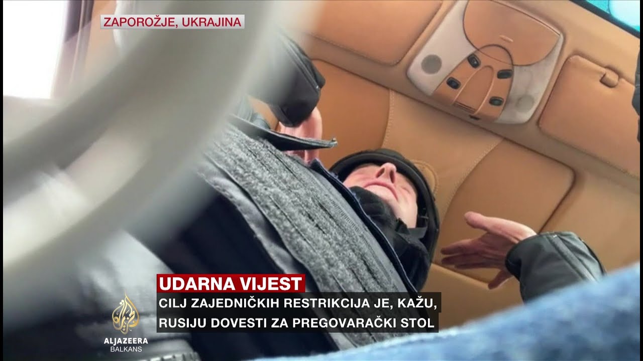 طاقم قناة الجزيرة يتعرض للتهديد بالأسلحة في دنيبرو