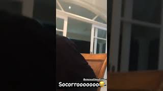 Mini Moça Surtou Não É Casado Não Porrada Nele