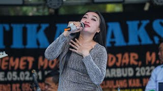 REOG PONOROGO Cover: Rosna Agustina 