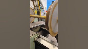 TOS sus80 machining belt conveyor shaft #asmr #machine #manualmachinist #lathe #tos #europe #chips