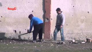 شام حمص تلبيسة أطفال يجمعون الحطب بسبب انقطاع المحروقات 6 1 2014 screenshot 5