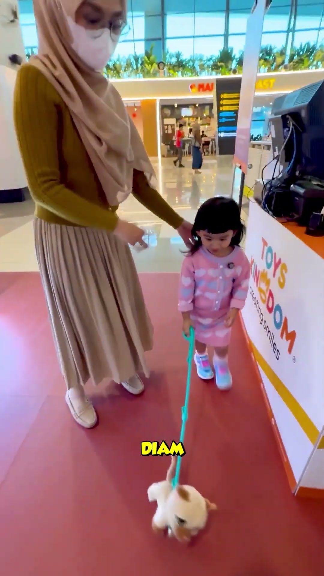 Moana ga punya uang ??!! #riaricis