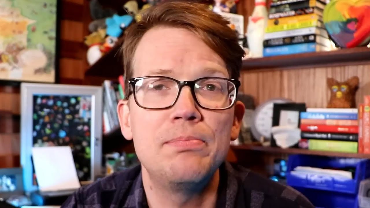 Author and YouTuber Hank Green reveals cancer diagnosis