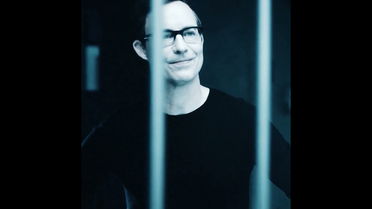 Who Am I? - Harrison Wells | Saraunh0ly - Wutiwant | Edit