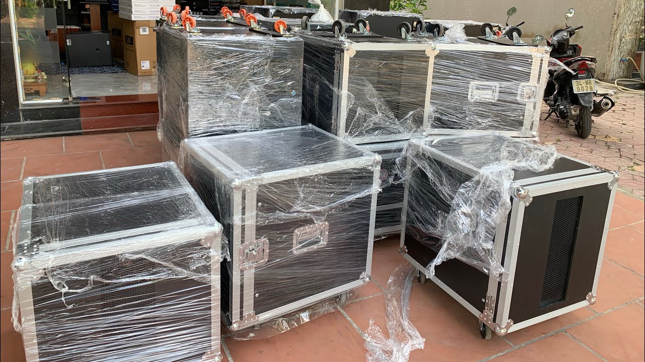 2 Mẫu Tủ Âm Thanh 10U - 12U Giá 1tr400₫. Lh:0386489826