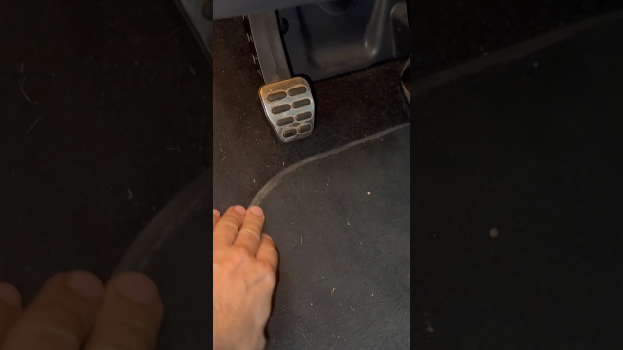 LA SOLUTION pour comprendre et réparer une pédale d’embrayage qui ne remonte plus seule