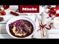 Wintermenü Hauptspeise: Hirschroulade mit Kartoffelpüree und Rotkohlsalat I Miele