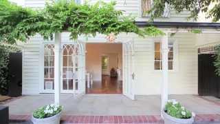 Marshall White: 21 Stirling Street Kew