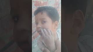 A baby eating a soyal # and his father baat kar rahi hai # mitti khate hue #it's look very funny 🤣🤣