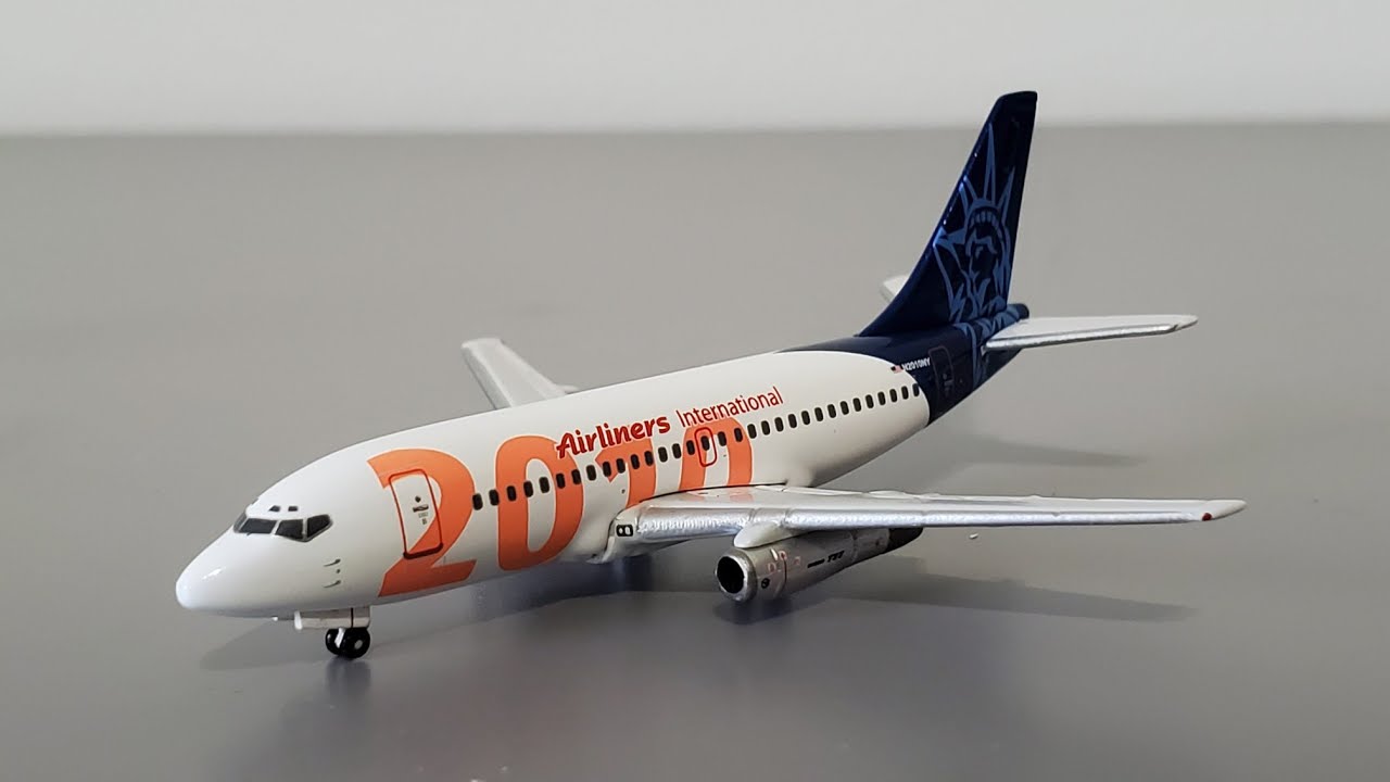 Gemini Jets Airliners International (2010) 737-200 unboxing and