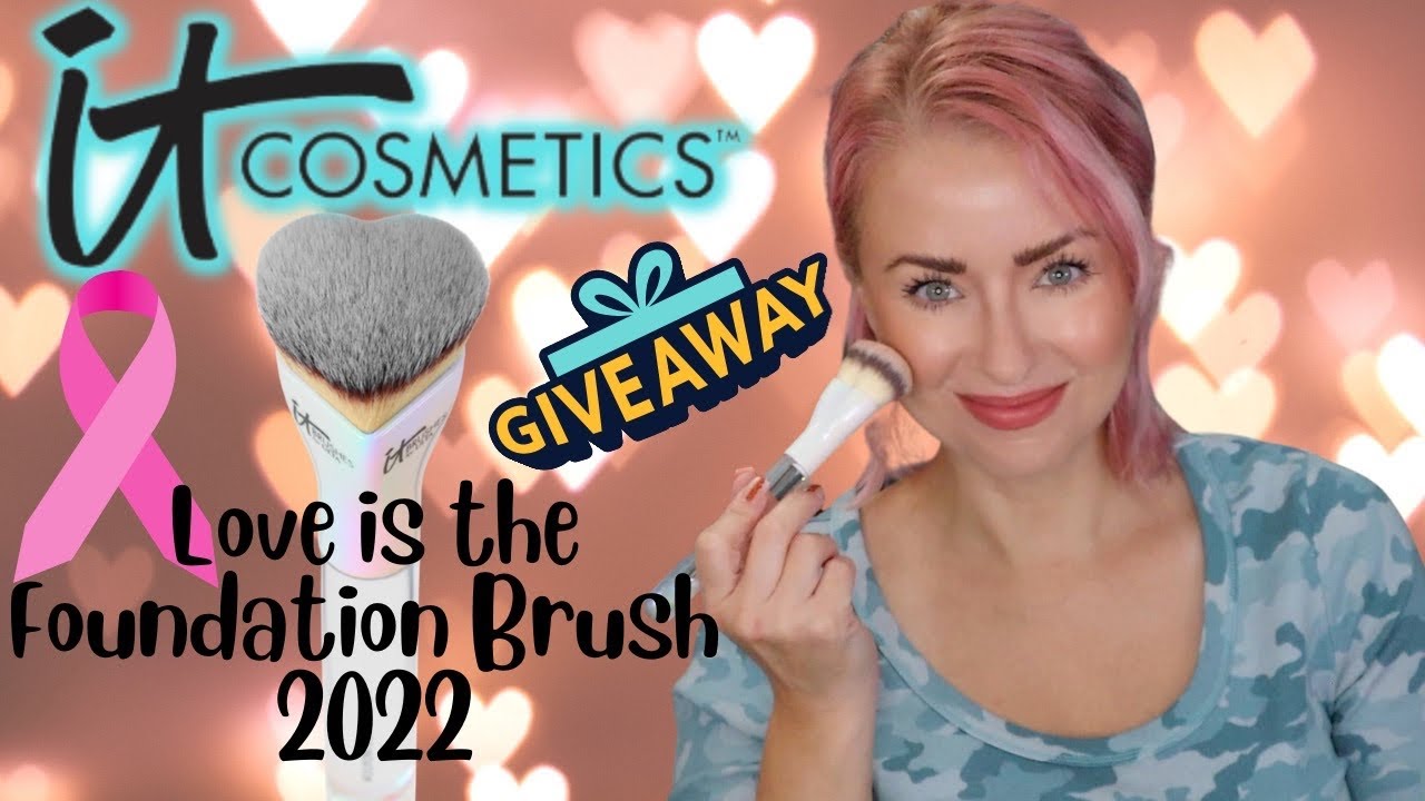 NEW IT Cosmetics LOVE IS THE FOUNDATION BRUSH 2022 Review + Demo