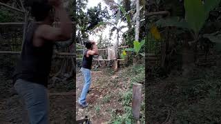lempar botol menggunakan pisau lempar,,#lempar #pisaulempar