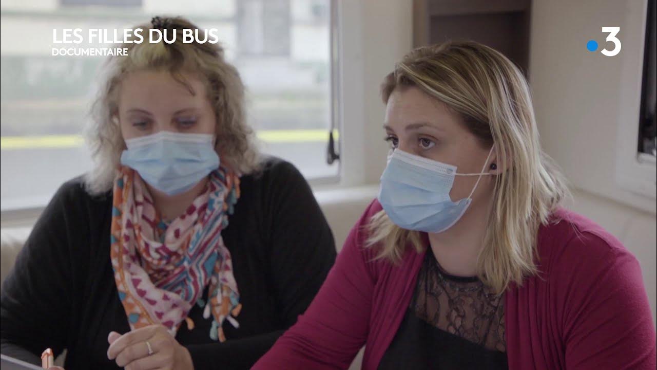 Les filles du bus. Documentaire. - YouTube