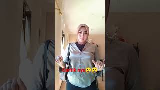 hijab cantik 🤤‼️ goyang sedikit#sorts #viralvideo