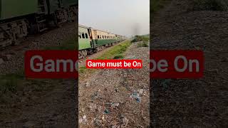 #fypシ゚viral #viralvideo #Pakistan Railway # Train leave the station quickly