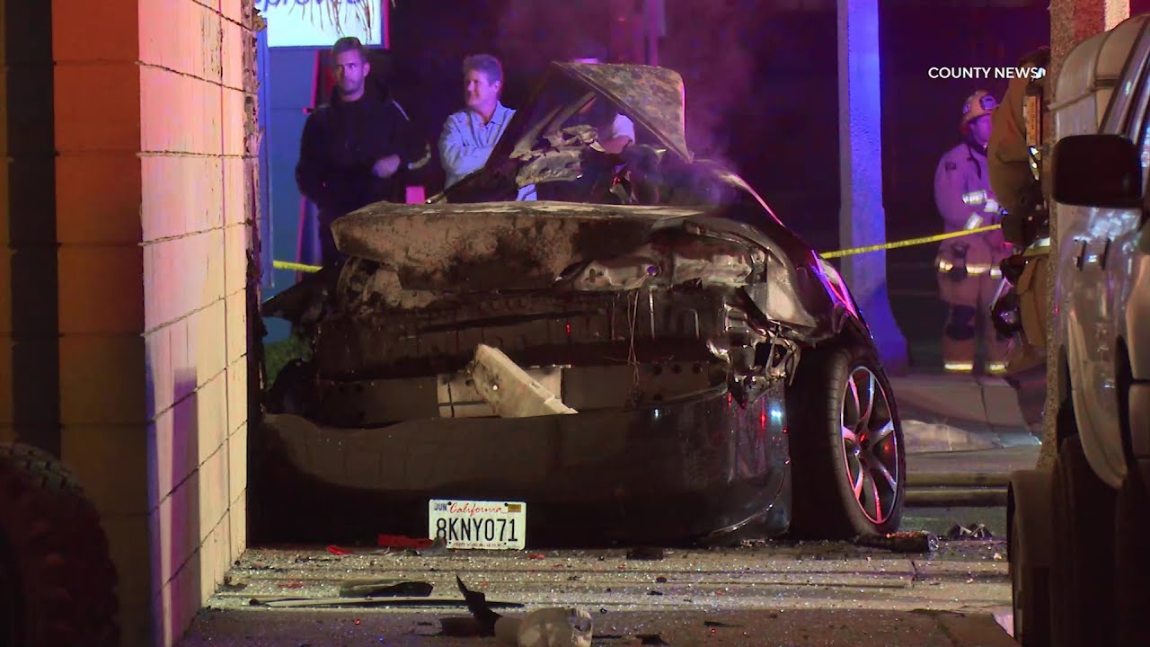 Fiery Crash Into Building Leaves Driver Dead | Newport Beach, CA