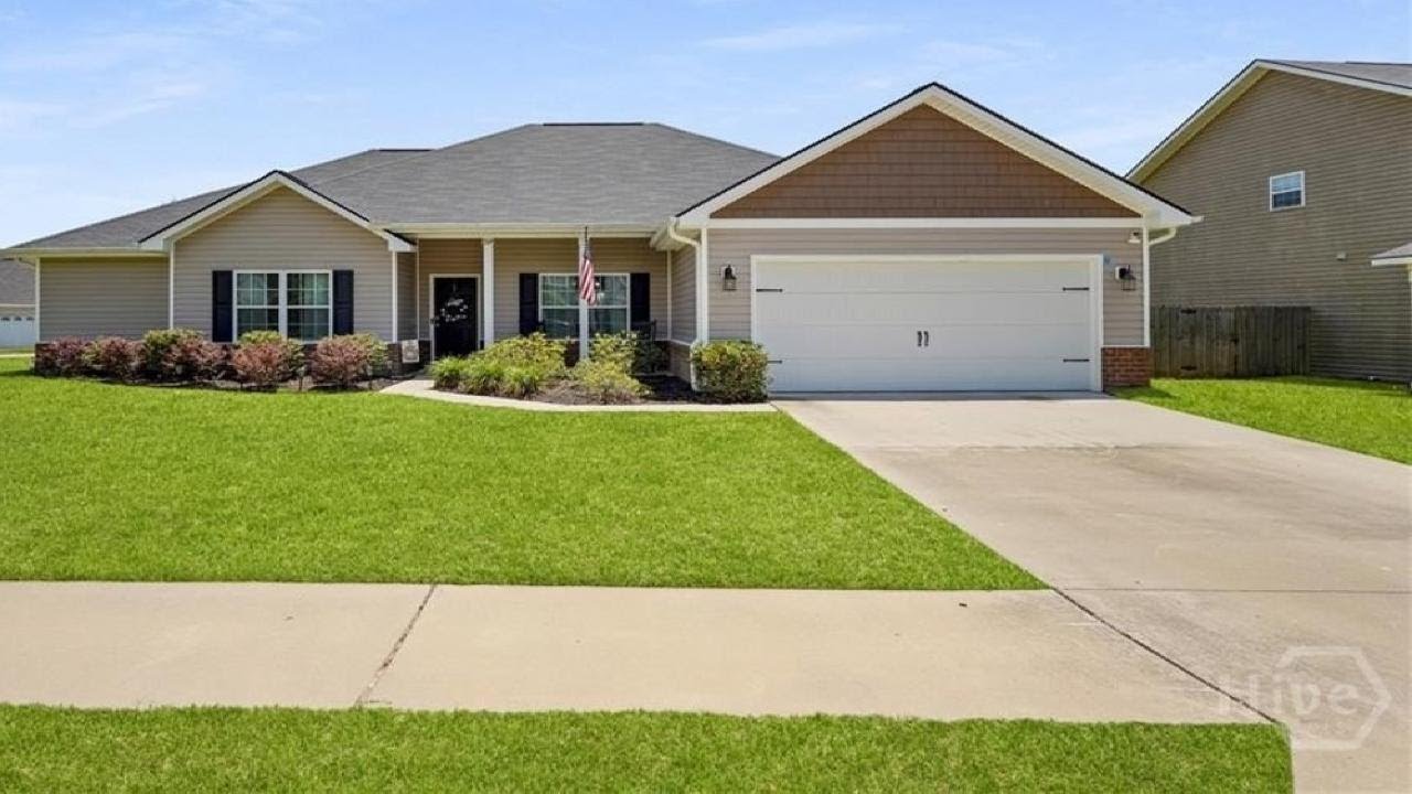 209 Cherry Hill Crossing, Hinesville, GA Presented by Kathy Villafane.