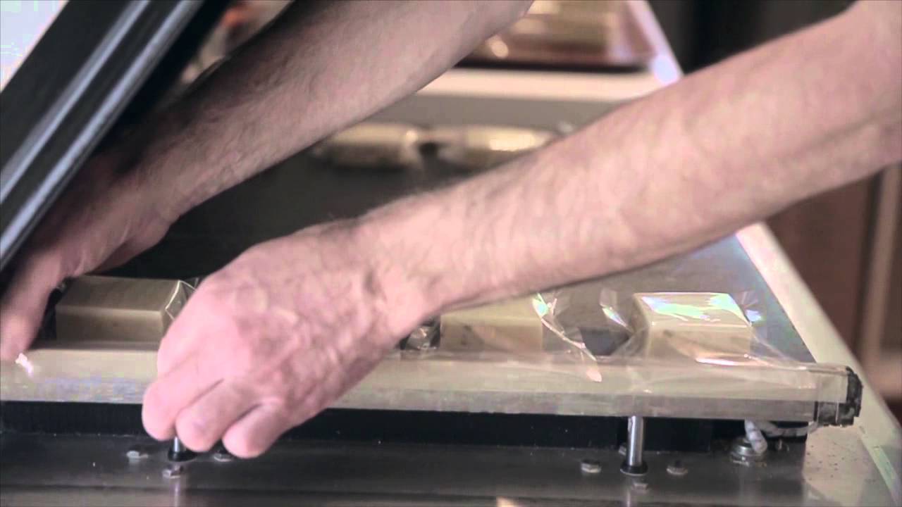 05  Hiba Tas Bruny Island Home made chocolate fudge, truffles, chocolate saucesV3